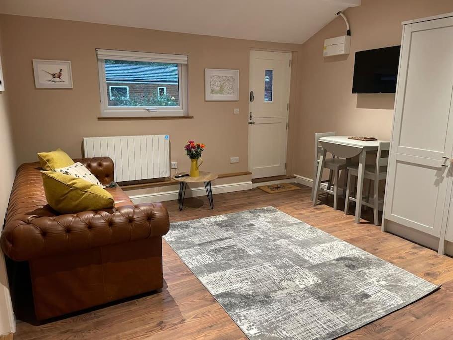 Tulip Cottage Wisborough Green 외부 사진